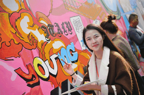 欧美城市随处可见涂鸦,表明西方人个性张扬,擅长创意?